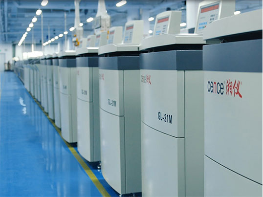 Cách vận hành máy ly tâm khử nắp tự động